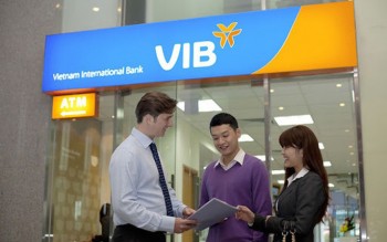 vib co phieu ngan hang thu 12 niem yet tren hose