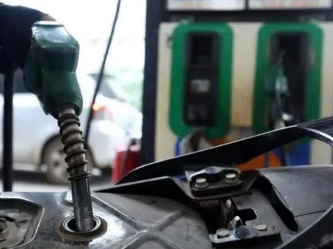 Giá xăng trong nước tiếp tục giảm từ chiều ngày 11/11/2020