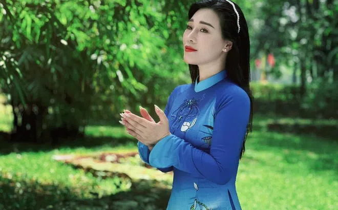 NSƯT Hương Giang thổi hồn vào ca khúc “Lời Bác dặn trước lúc đi xa” của Nhạc sĩ Trần Hoàn